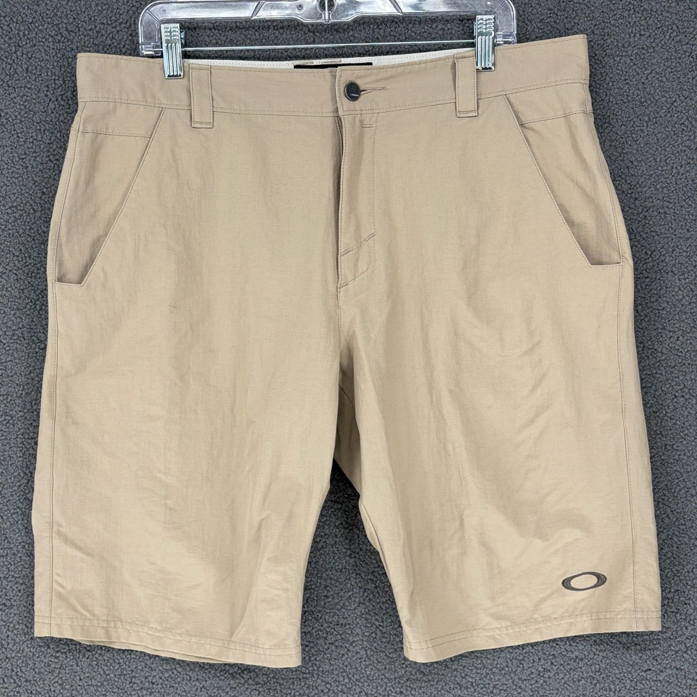 Oakley Take Pro Golf Shorts Mens 36 Tan Khaki Flat Front Stretch Nylon Blend